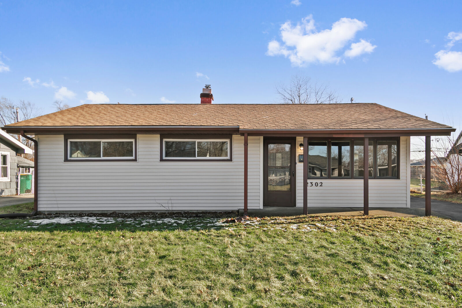 Property Photo:  2302 Madonna Avenue  IL 60436 
