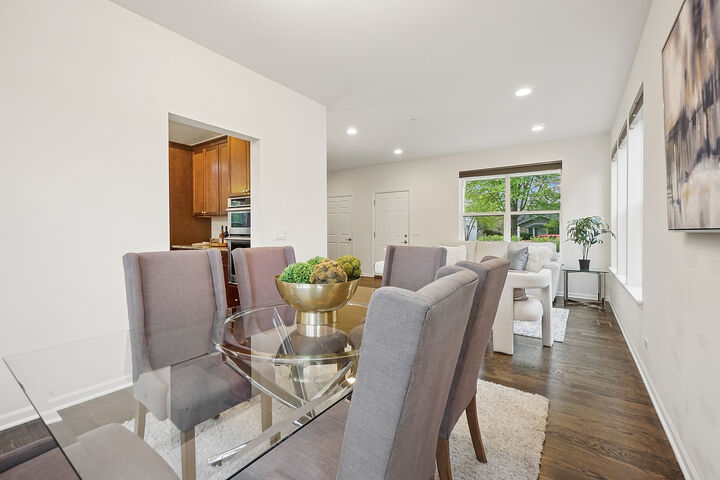 Property Photo:  2520 Oak Avenue  IL 60062 