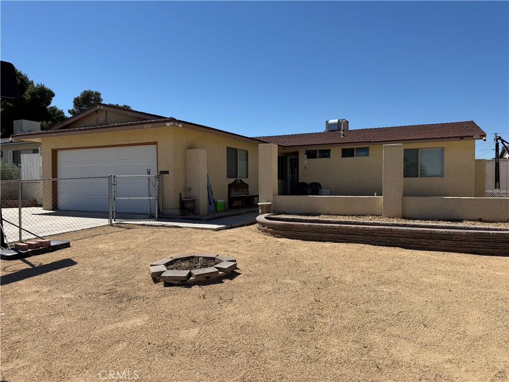 Property Photo:  404 Fenmore Drive  CA 92311 