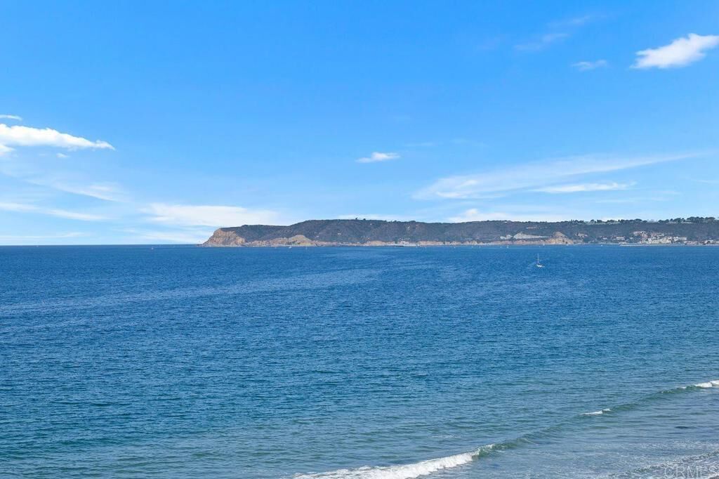 Property Photo: 1760 Avenida Del Mundo #805 CA 92118