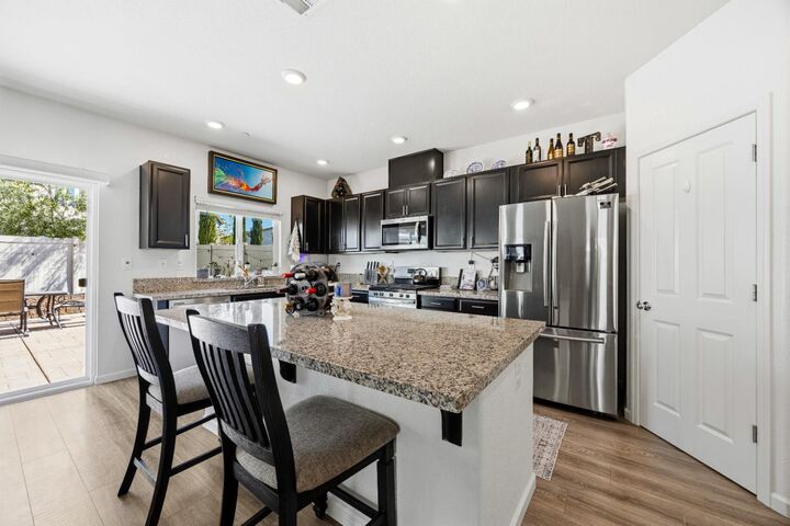 Property Photo:  3730 Roseparke Way  CA 95834 