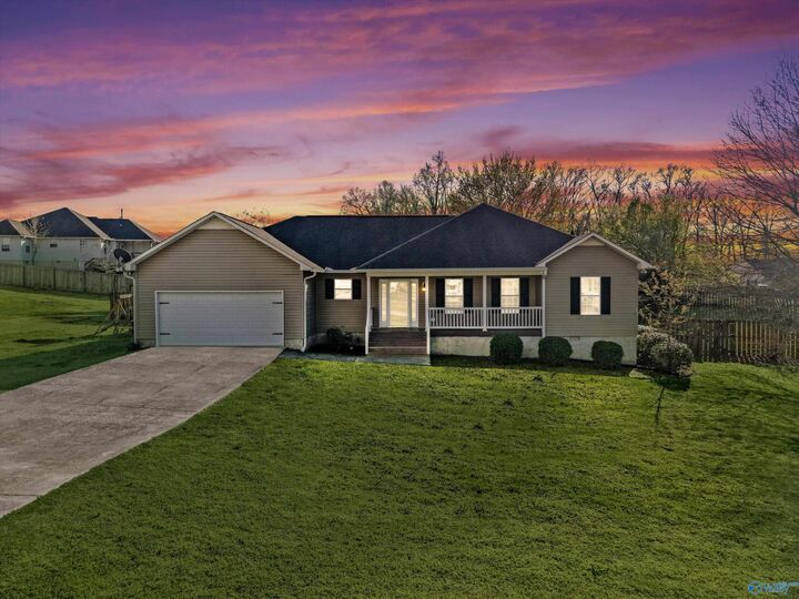 Property Photo:  108 Plantation Drive  AL 35951 