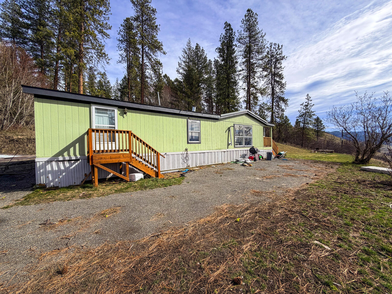 Property Photo:  2897 McNitt Rd  WA 99141 