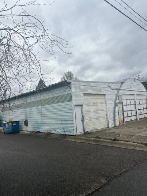 Property Photo:  1935 Kensington Avenue  MT 59801 