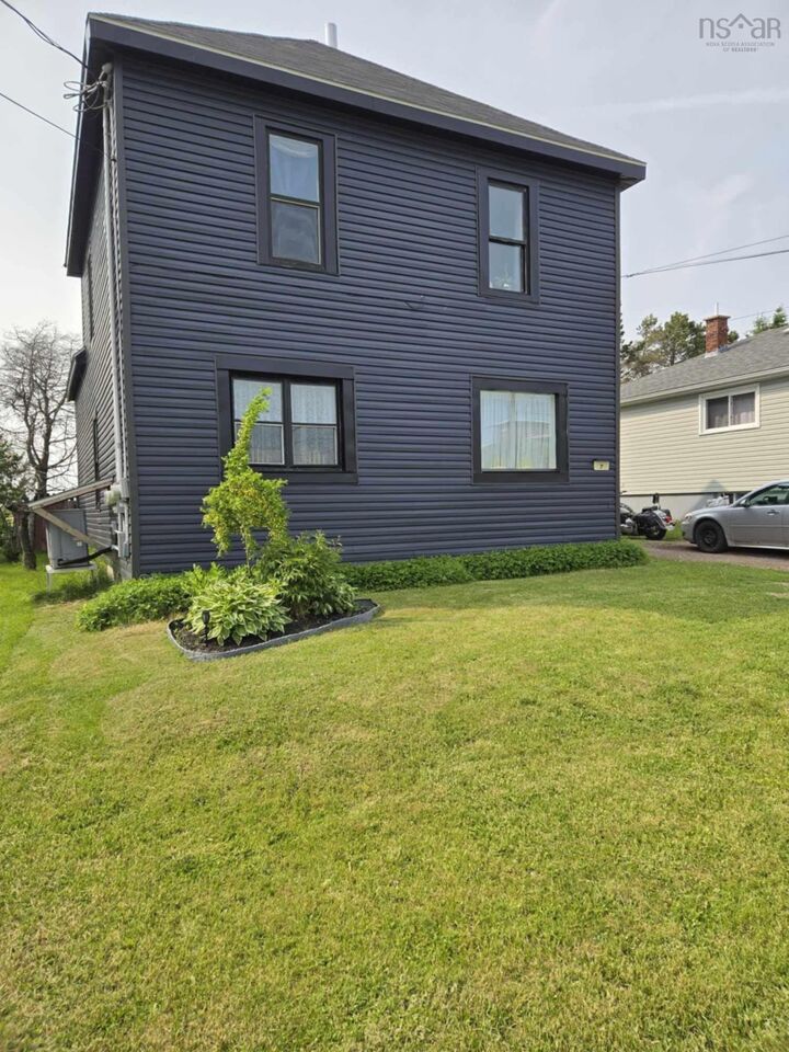 7 Foundry Street — photo 1