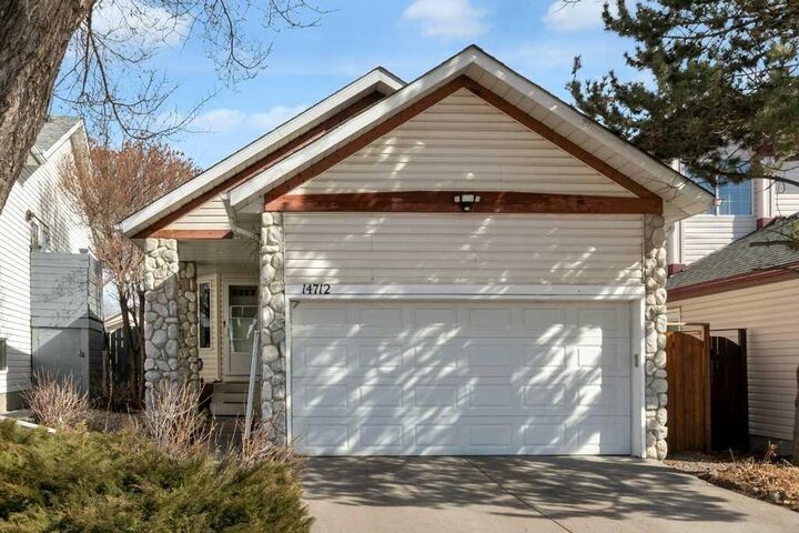 Property Photo:  14712 Mt McKenzie Drive SE  AB T2Z 2V1 