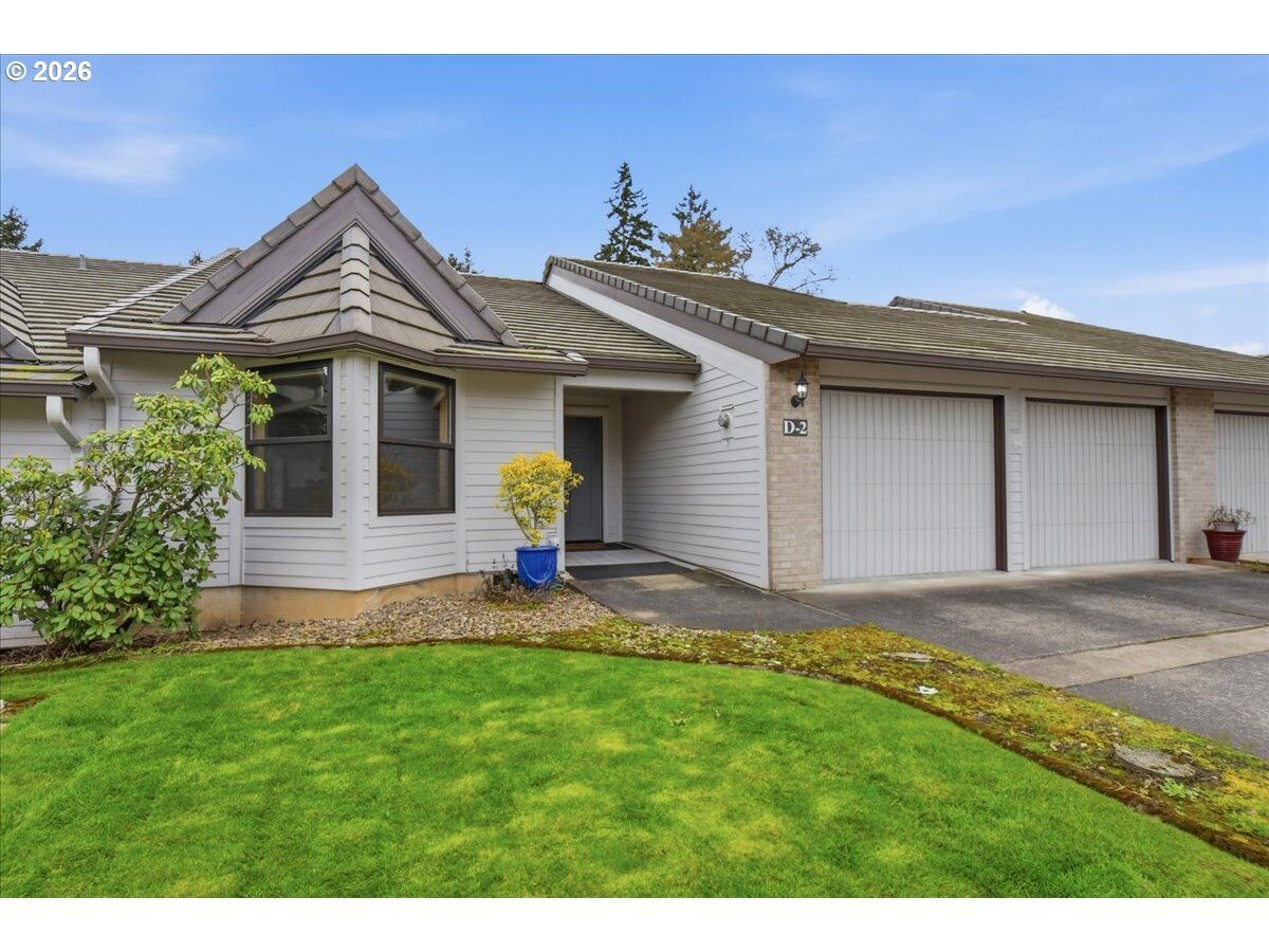 Property Photo: 3300 NE 164th St D2 WA 98642