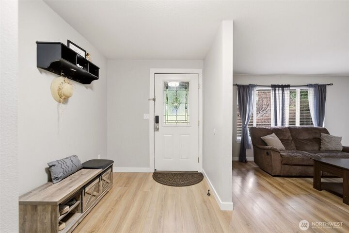 Property Photo: 1302 Bloyd Street WA 98626