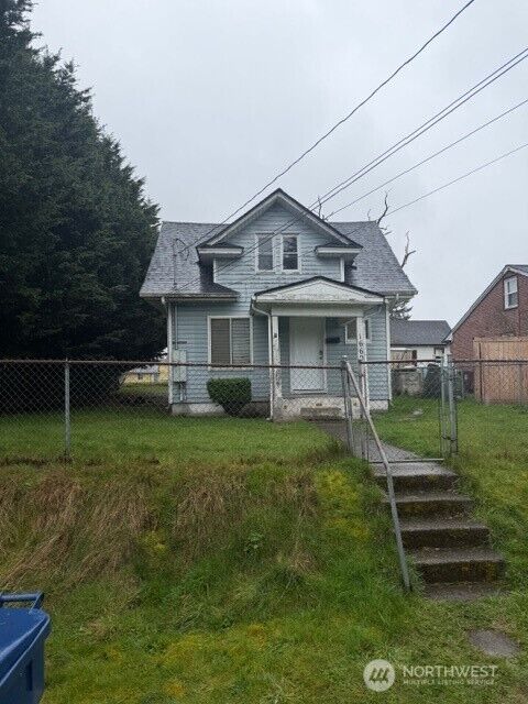 Property Photo: 1660 S 42nd Street WA 98418
