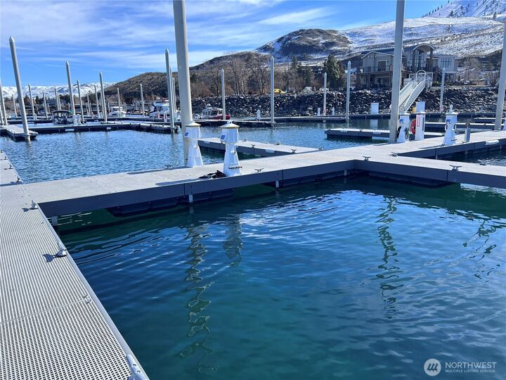 Property Photo:  1350  W Woodin Ave C22  WA 98816 