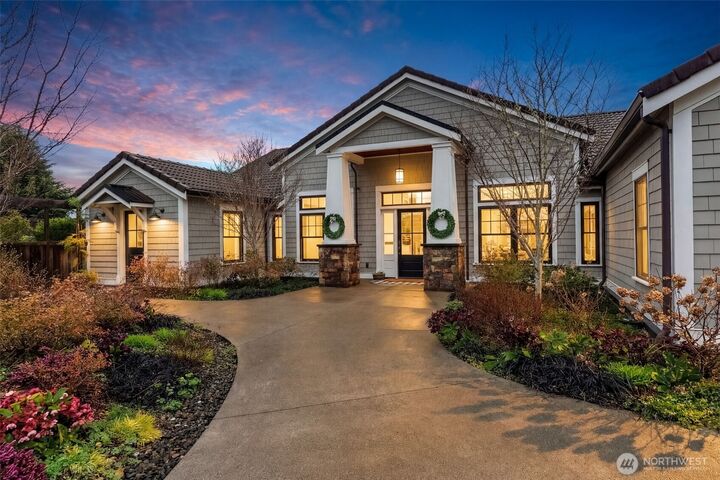 Property Photo: 5514 35th Street NW WA 98335