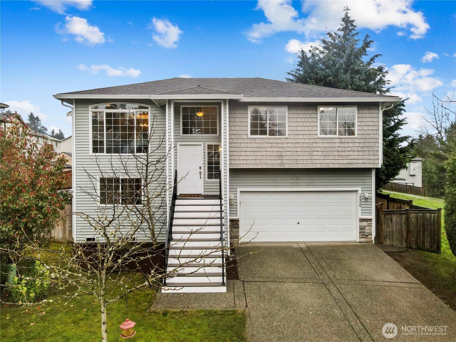 Property Photo:  18926  21st Ave  W  WA 98036 