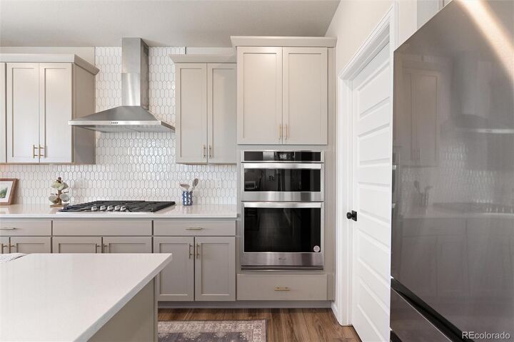 Property Photo:  3392 Dryden Place  CO 80542 