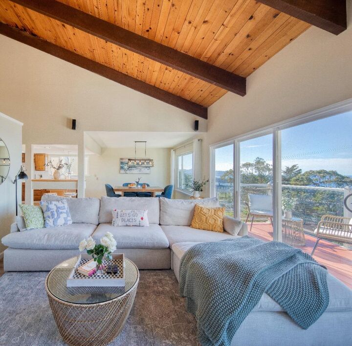 Property Photo: 425 Farallon Avenue CA 94044