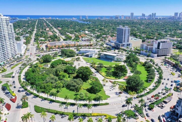 Property Photo:  1830 Radius Dr 501  FL 33020 