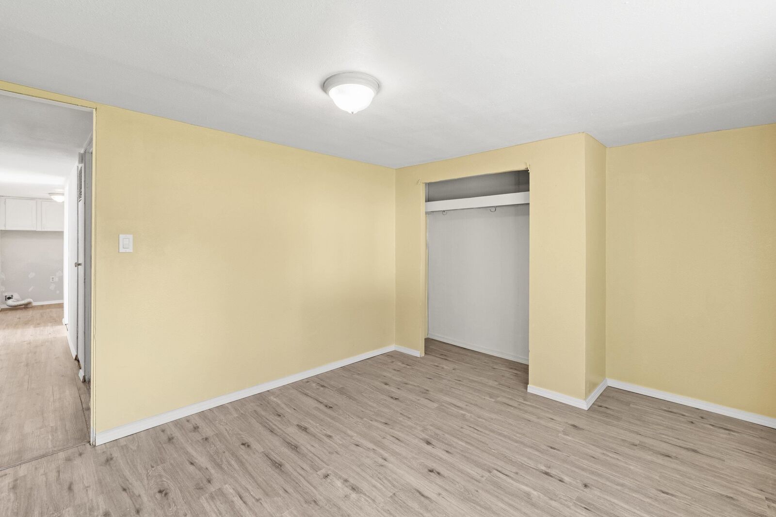 Property Photo:  34124 N Newport Hwy #18  WA 99003 