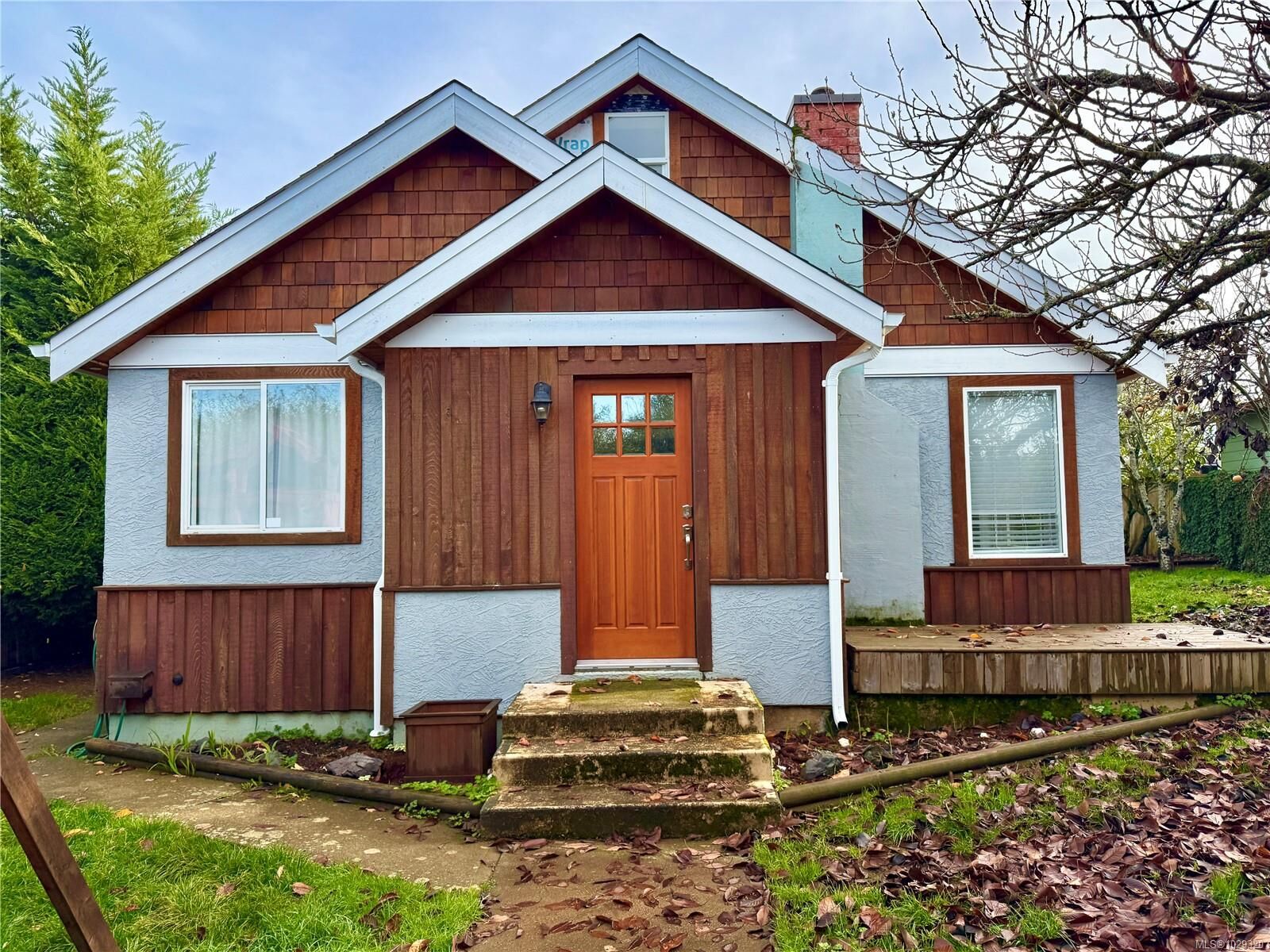 Property Photo: 4021 8th Ave BC V9Y 4S3