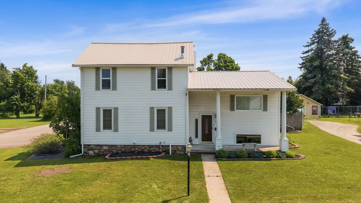 Property Photo: 260 Duncan Avenue MI 49721