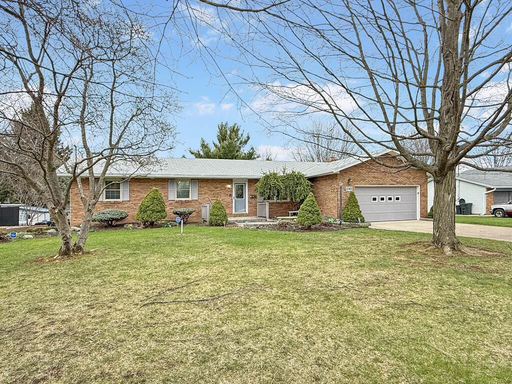 Property Photo: 1380 Center Lane Dr OH 44805