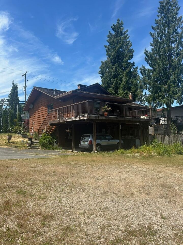 9860 160 Street — photo 1