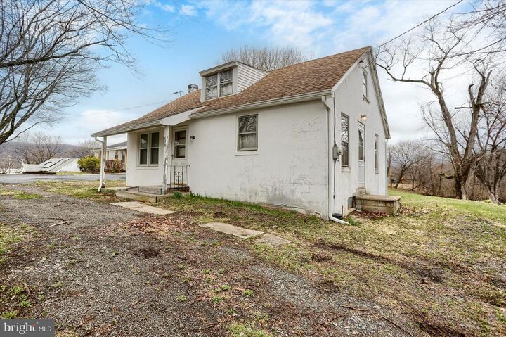 Property Photo: 475 Wolfs Bridge Road PA 17013