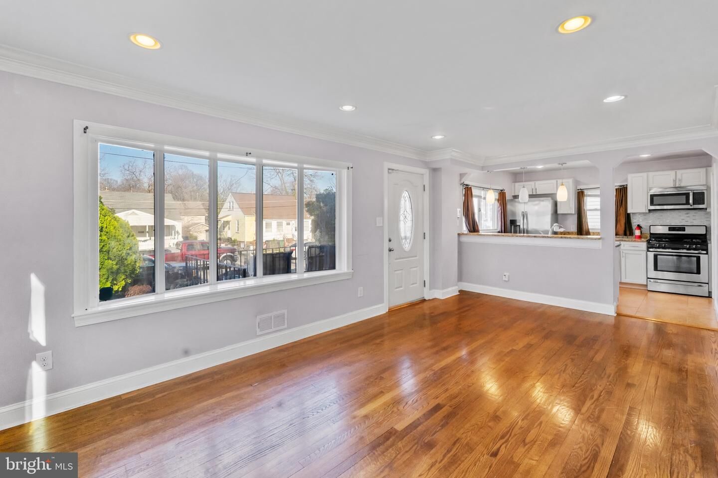 Property Photo: 410 70th Street MD 20743