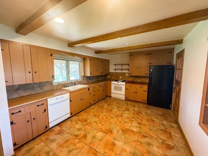 Property Photo:  2201 S Q Street  AR 72901 