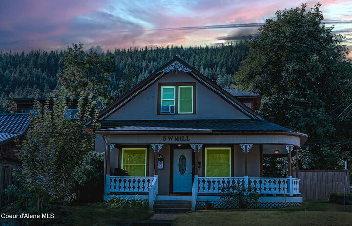 Property Photo:  5 W Mill Ave  ID 83837 
