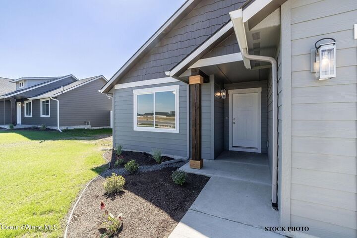 Property Photo: 11989 N Lennon Ln ID 83858