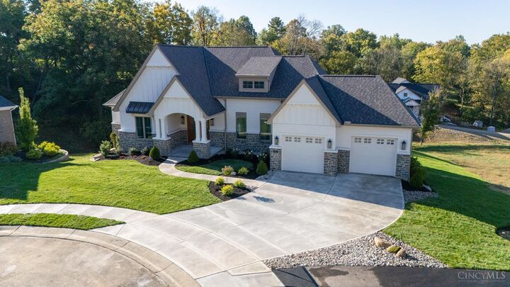 Property Photo:  6944 Old Stone Ridge  OH 45233 