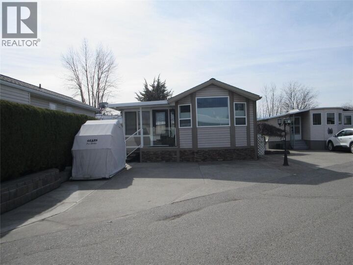 Photo de la propriété:  415 Commonwealth Road 363  BC V4V 1P4 