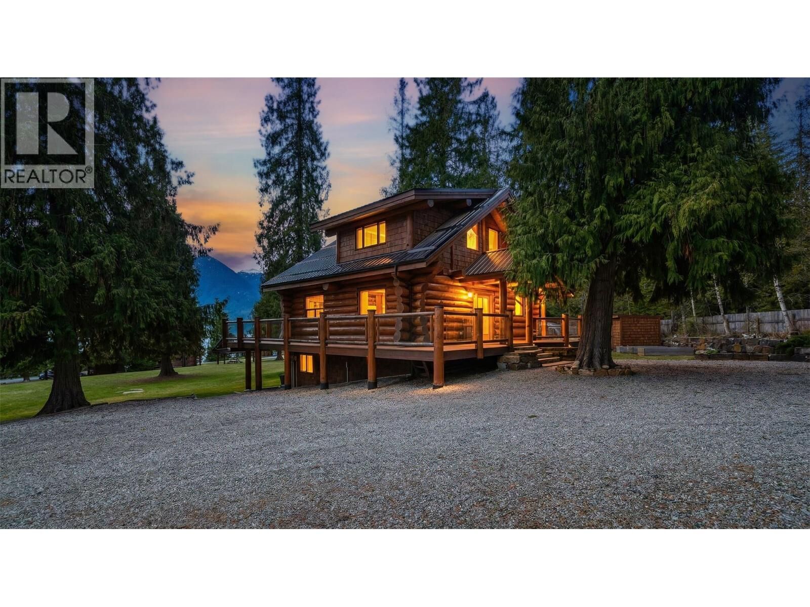 Photo de la propriété:  14308 Maia Lane  BC V0B 1S0 