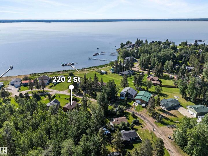 Property Photo: 220 2 St. Ross Haven AB T0E 1A0
