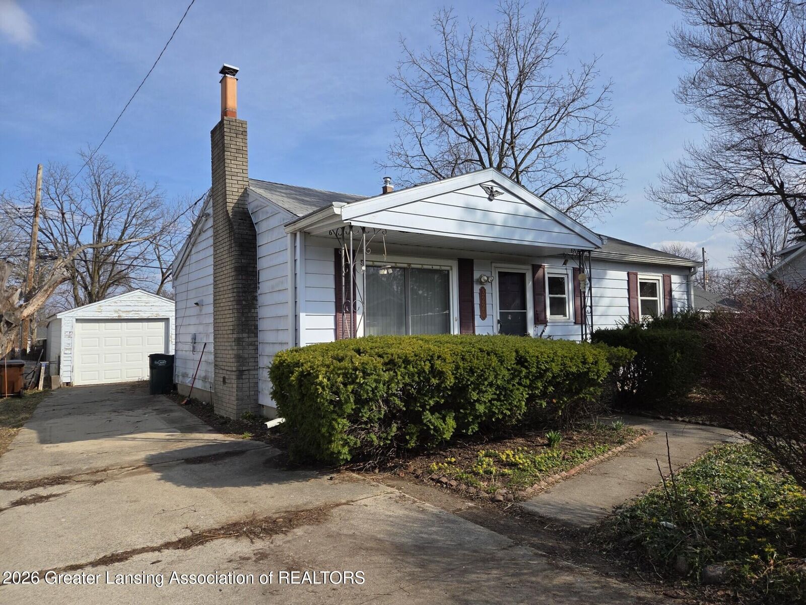 Property Photo:  3220 Alfred Avenue  MI 48906 