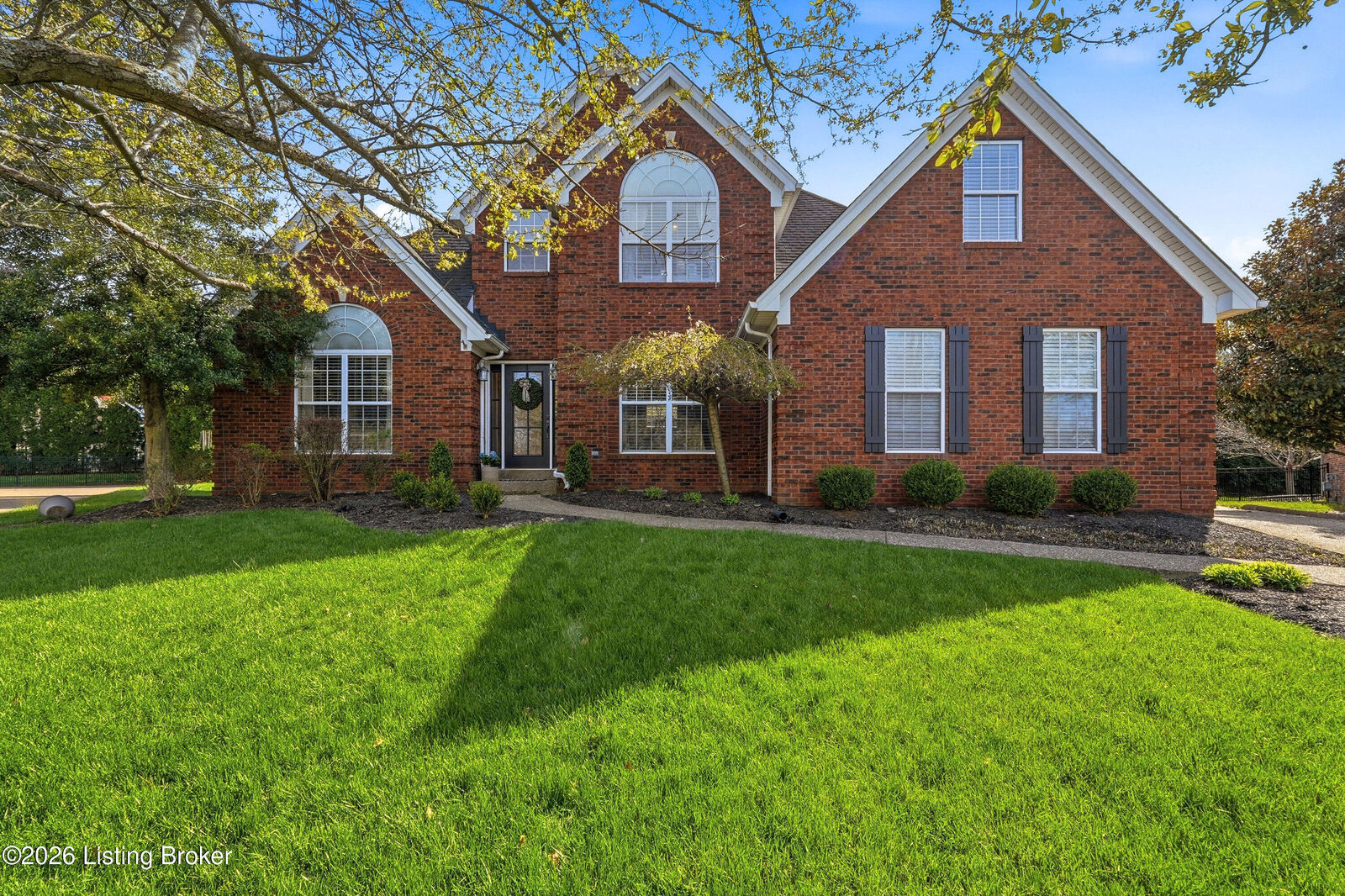 Property Photo: 13424 Forest Springs Dr KY 40245