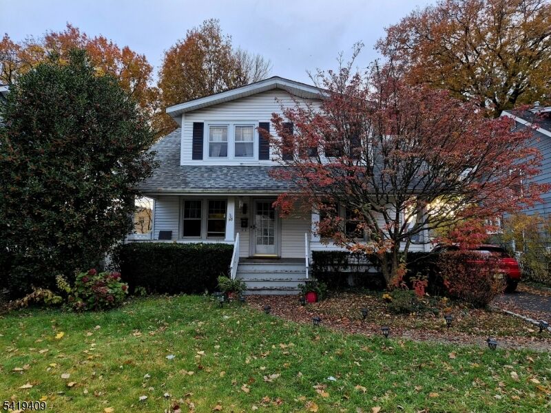 Property Photo:  95 Farragut Rd  NJ 07062 