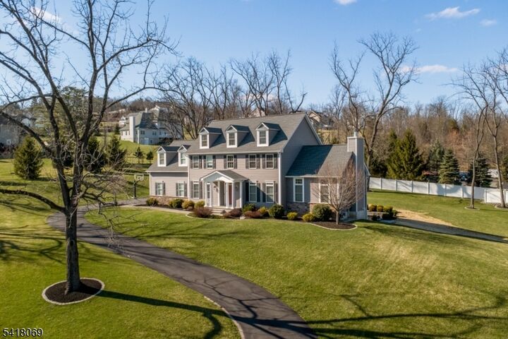 Property Photo:  4 Ashton Ct  NJ 08822 