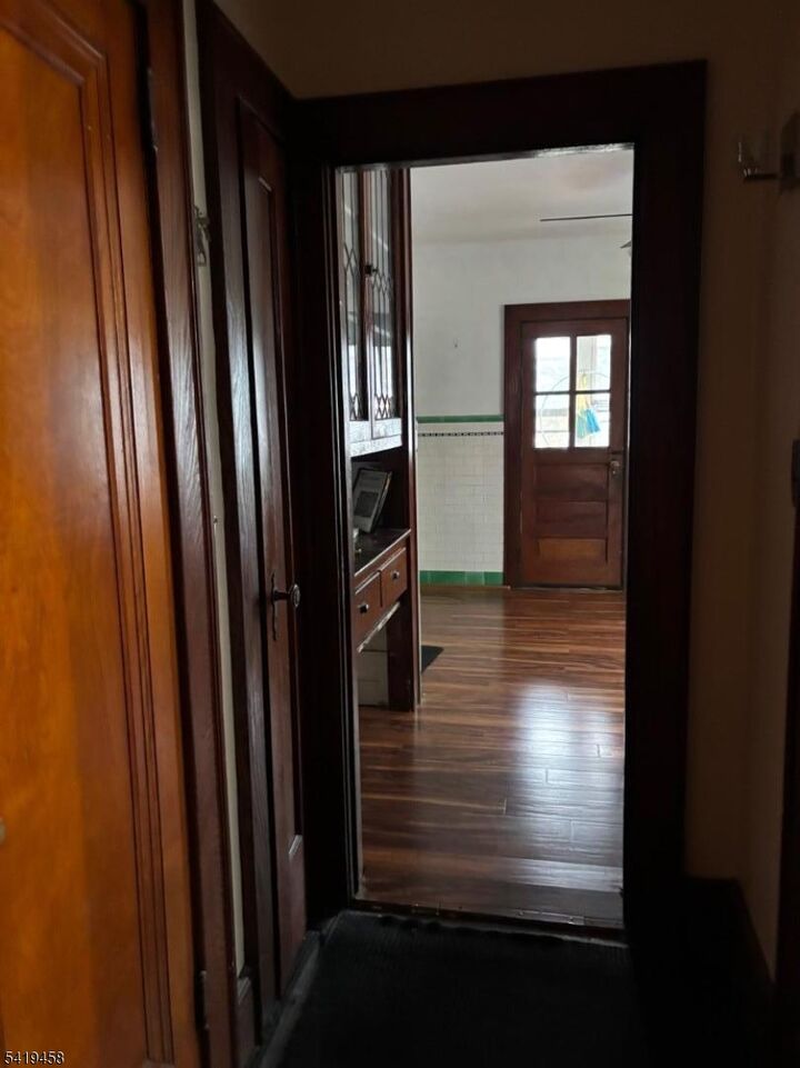 Property Photo:  2074 Stowe St  NJ 07083 