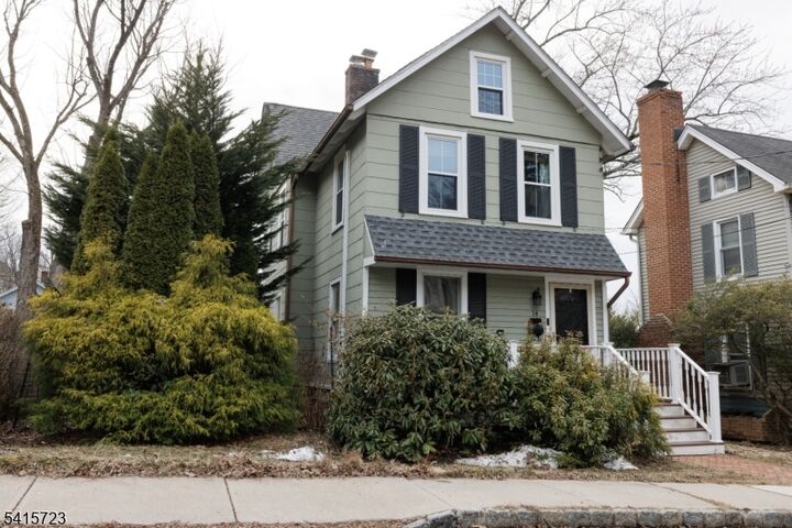 Property Photo:  14 Maryland Ave  NJ 08829 