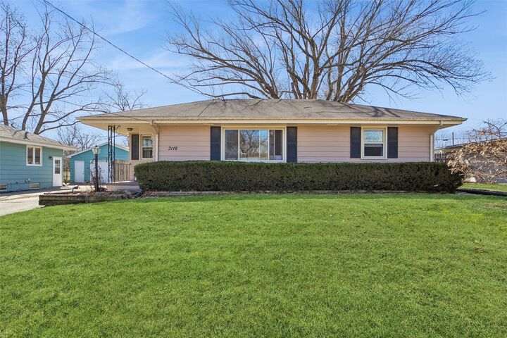 Property Photo:  3116 Twana Drive  IA 50310 