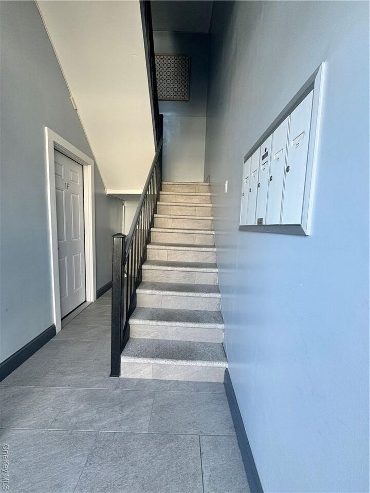 Property Photo:  6 Parsons Street 3R  NY 10528 