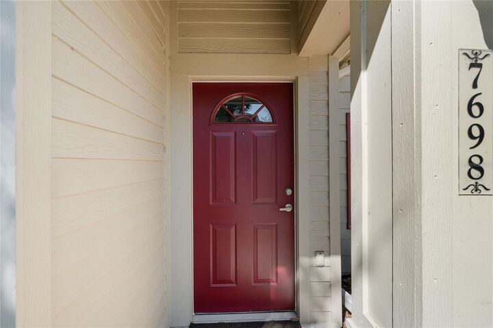 Property Photo:  7698 Plantation Circle  FL 34201 