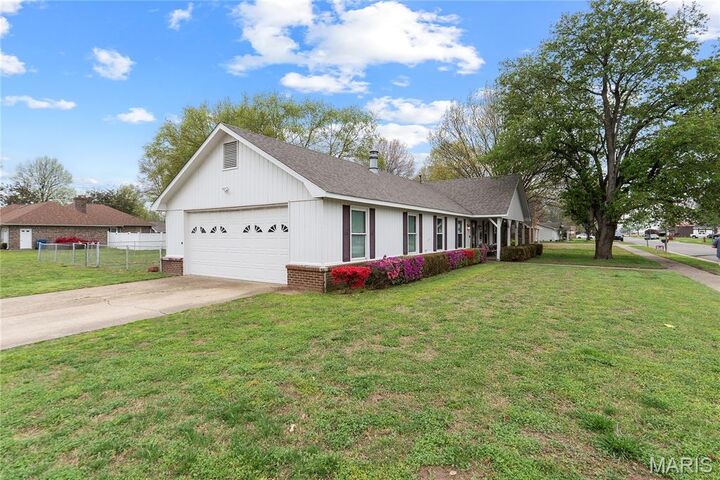 Property Photo: 510 Saint Peter MO 63869