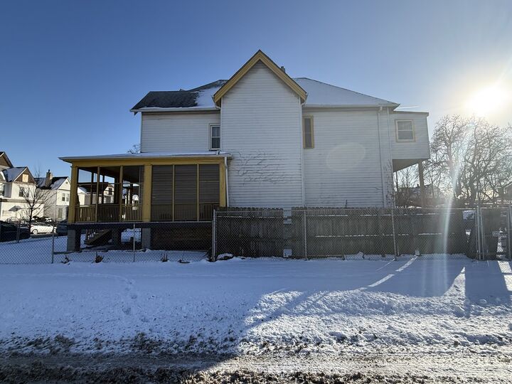 Property Photo: 7700 S Lowe Avenue IL 60620