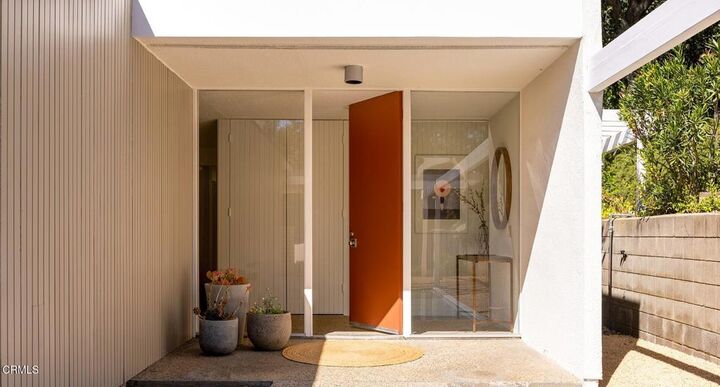 Property Photo: 5511 Vista Canada Place CA 91011