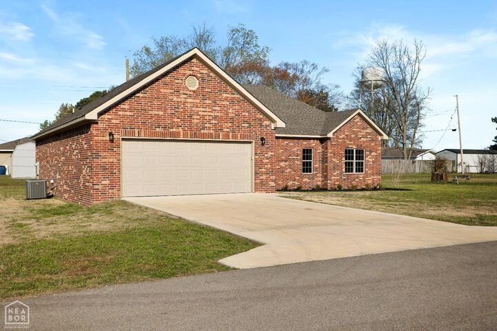 Property Photo:  121 Pecan  AR 72437 