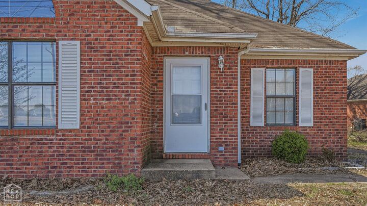 Property Photo:  4619 S Caraway  AR 72404 