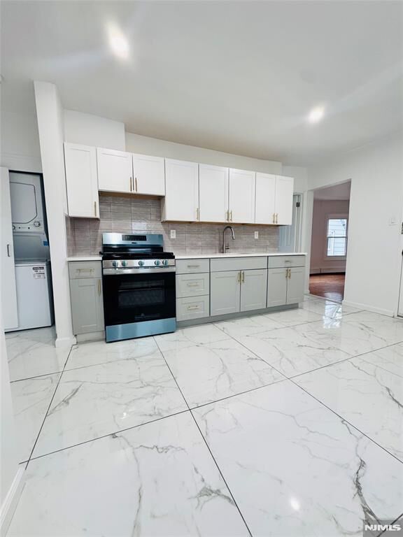 Property Photo:  23 Valley Place  NJ 07020 