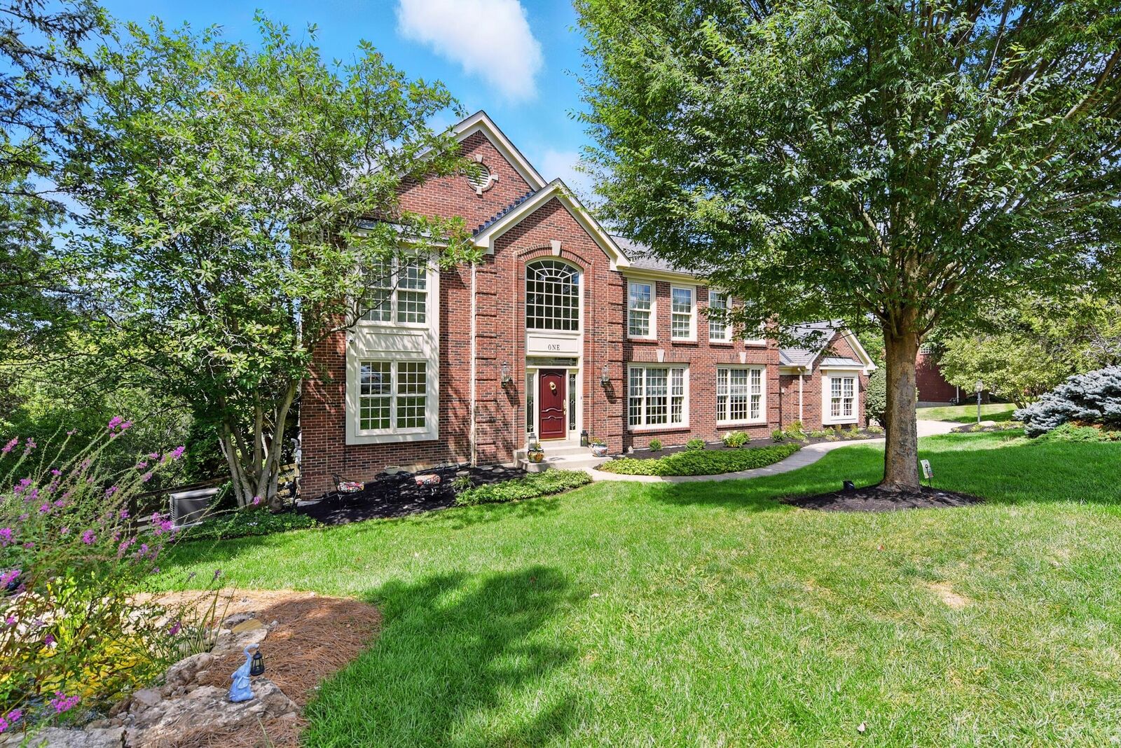 Property Photo: 1 Colonel Pointe Drive KY 41076