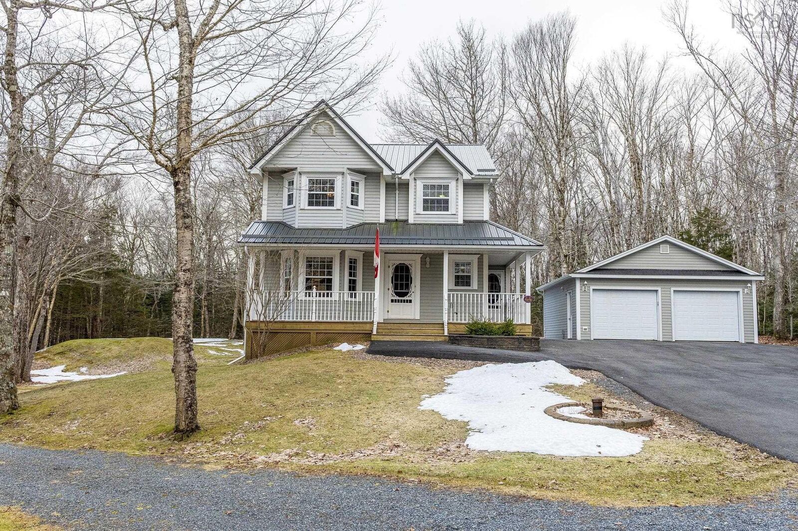 Property Photo:  44 Tattenham Crescent  NS B4B 1V2 